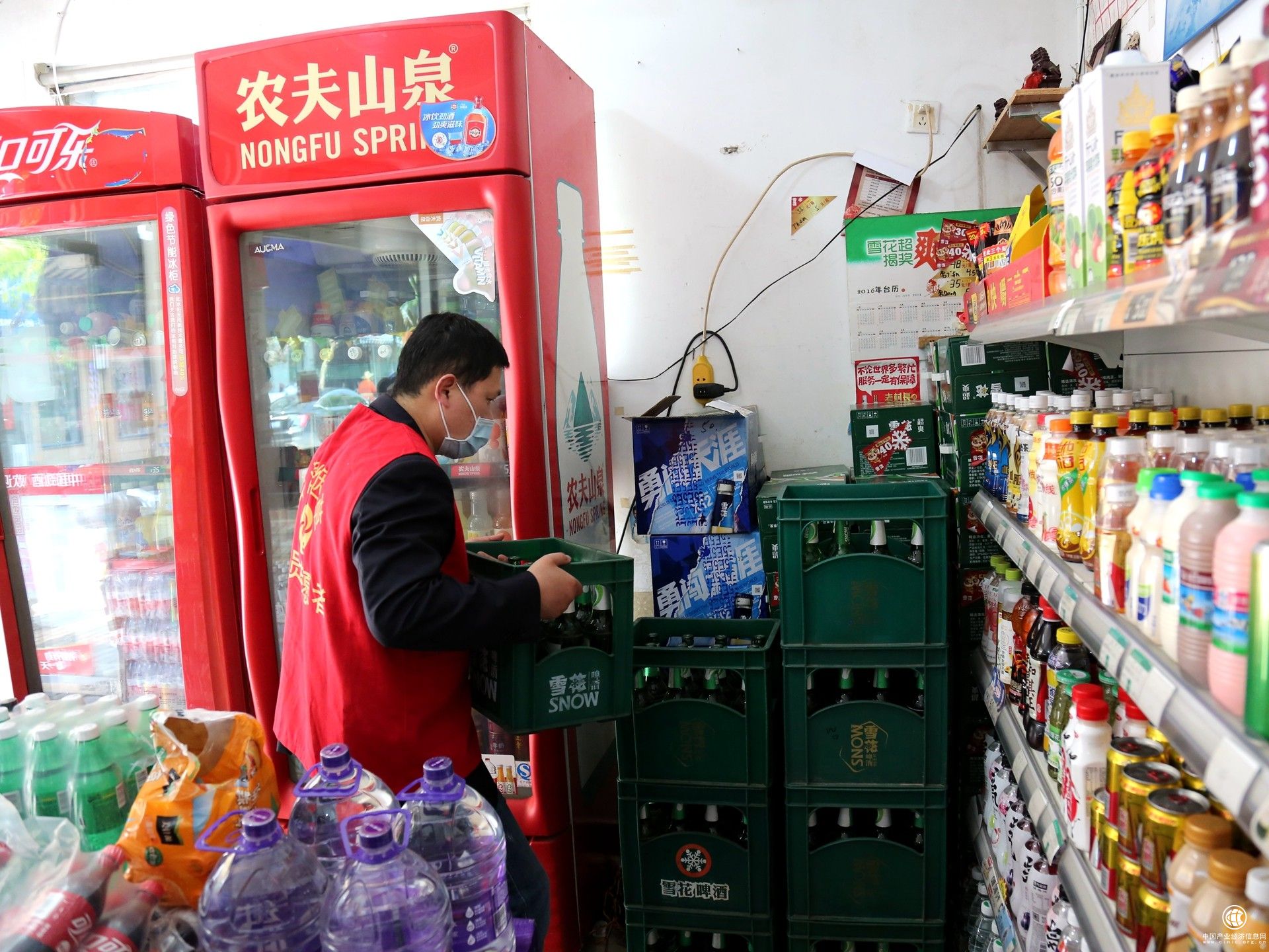  浙江宁海：“香溢”五月 劳动人间 青年志愿者帮扶在一线