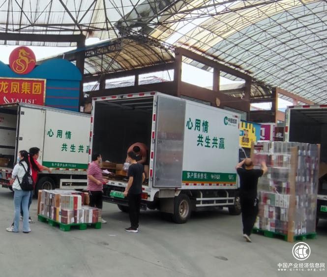  邵阳邵东烟草：上下齐心保供应 防疫经营两不误