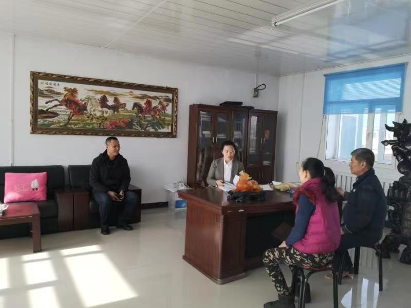 “她，不愧全省劳动模范称号”