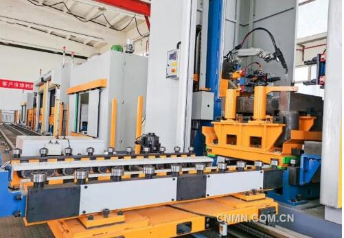 国内首条铝钢全自动焊接生产线试产成功