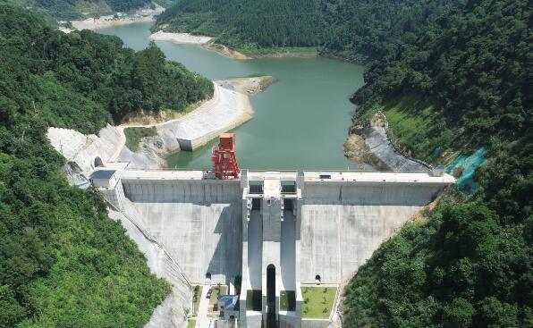 福建福州首个“超级蓄电池”投产发电