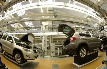 中国汽车赢得中亚市场青睐