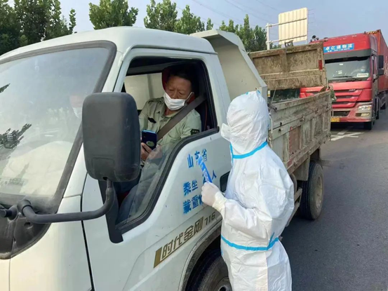 山东济宁高新区消防救援大队：战“疫”前线彰显“火焰蓝”温度