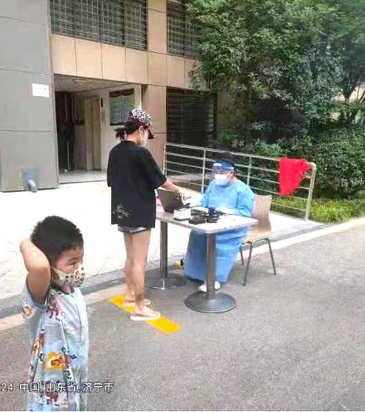 铿锵玫瑰绽放一线 审批巾帼尽显担当