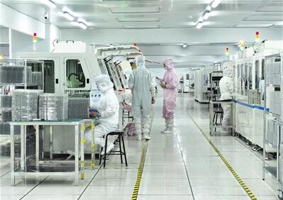 乘“云”而上 借“数”转型 贵州加快大数据与实体经济深度融合