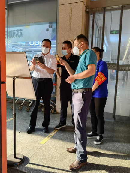 既督又战 山东济宁兖州区纪检监察干部“疫”线冲锋显担当