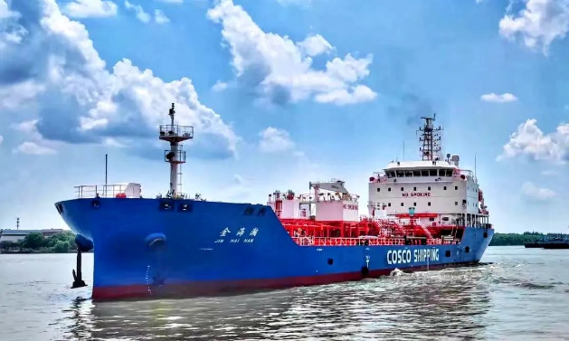 我国首艘配置自主研发智控系统的化学品船交付