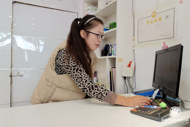 湖北房县：减租纾困 解忧暖民