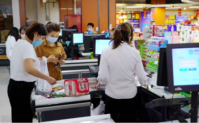 多地发放新一轮消费券，重点扶持受疫情影响严重行业