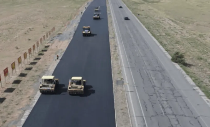 内蒙古锡盟重点公路建设累计完成年度投资12.3亿元