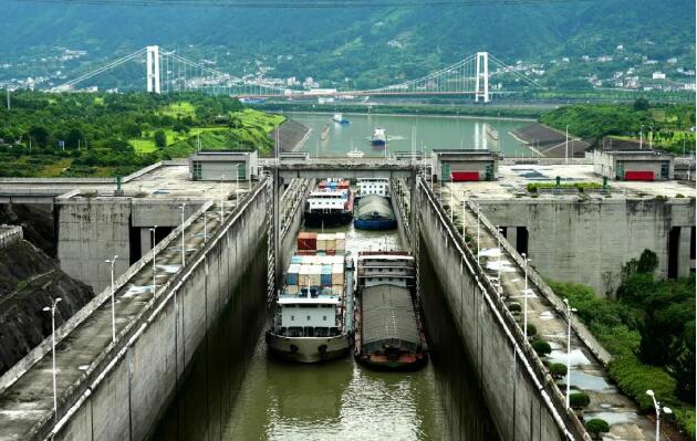 三峡船闸2022年货运量创历史新高