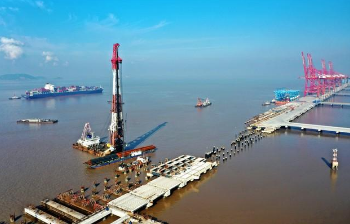 春节期间多地工程建设取得新进展