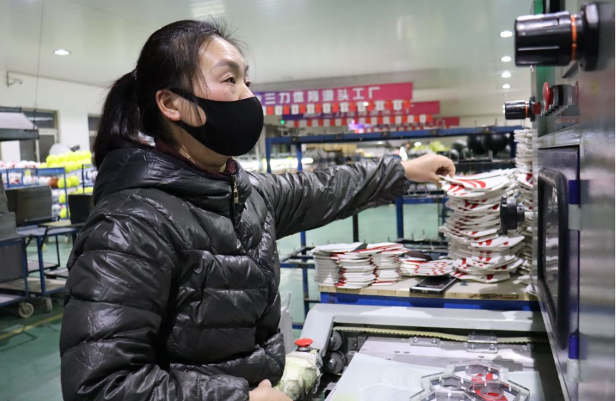 开局迈出新步伐——天津制造业企业一线观察