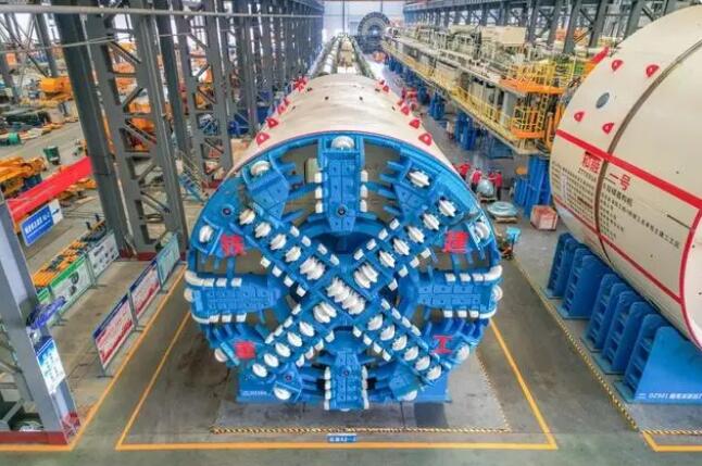 铁建重工出口新加坡泥水平衡盾构机发运