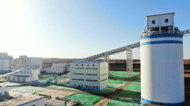 全国最大智能化矸石充填系统成功投运