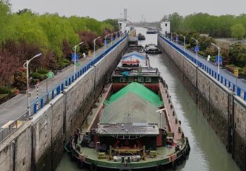 京杭运河扬州段联合监管机制试点工作再出新招 通航环境将进一步优化