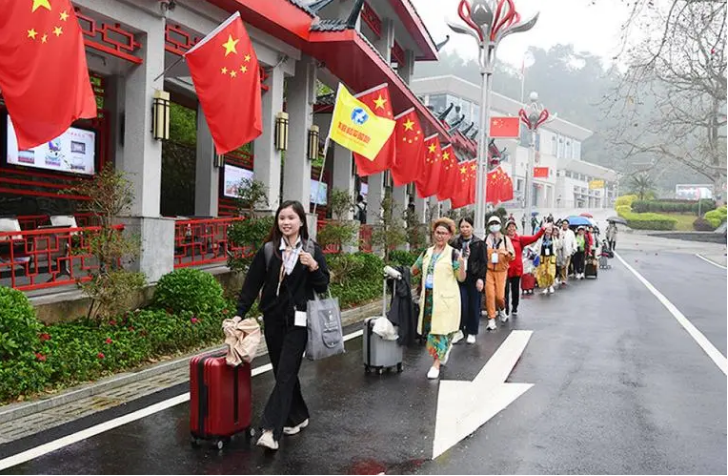 广西中越跨境游迎来“春天”