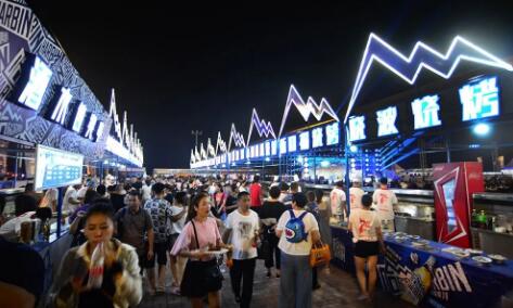 “一根烤串”何以带动一城文旅