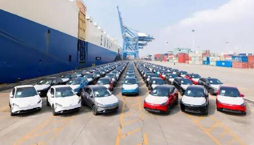 一季度出口24.8万辆 新能源汽车出海势头旺