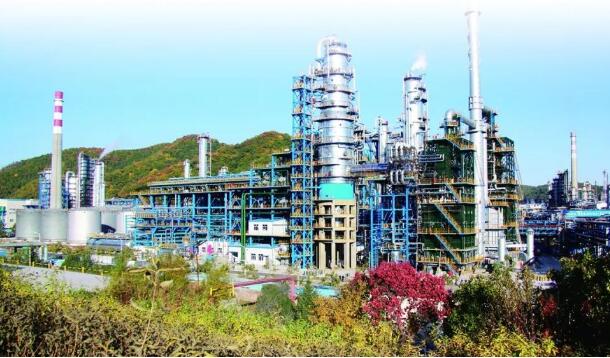 “新中国化工长子”盈利态势稳健 加速转型升级步伐