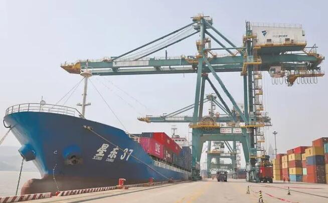 福厦港开通集装箱海运“快车道” 