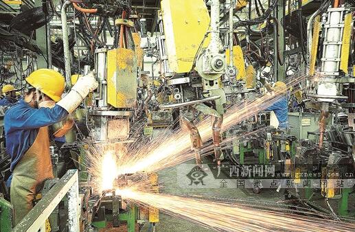 广西柳州制造业向智能化转型