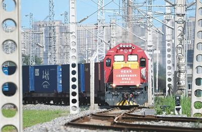 “驼铃声”回响 “丝路情”永传——中国与中亚国家经贸合作掀开新篇章