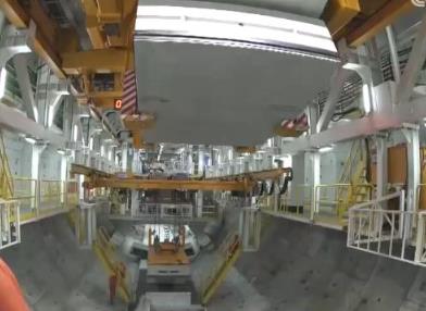 自主研发国产钢铁“巨无霸”完成沉降精度毫米级隧道施工