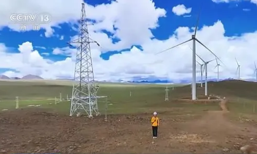 我国海拔最高风电场成功并网发电