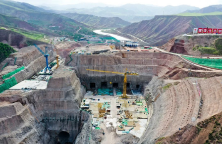 重大工程刷新进度 绿色基建“快马加鞭”