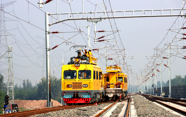 津兴城际铁路全线接触网送电成功