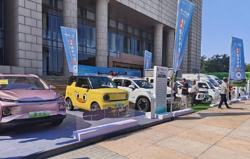 新能源汽车加快进入农村市场，还有哪些瓶颈待突破？