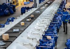 酱香拿铁、茅台巧克力卖断货，也让物流企业“卷”出新速度