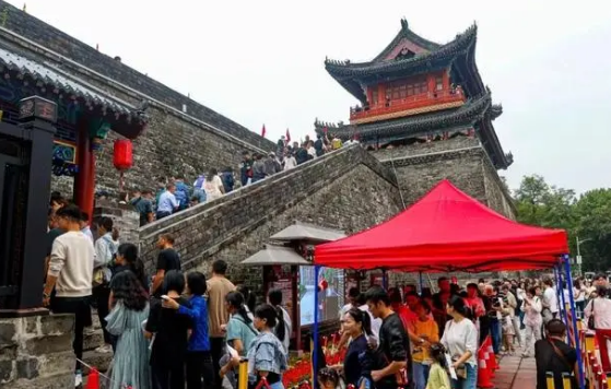 情怀激荡 火热出游——2023年中秋国庆假期旅游市场扫描