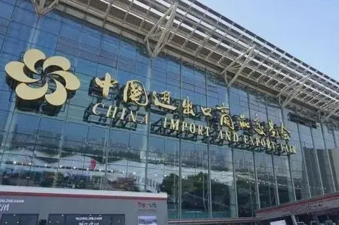 八桂新能源车强势出圈 广交会上“西引力”十足