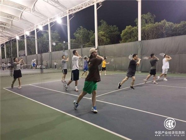 用亚运余温护航“争”的斗志、“干”的本领