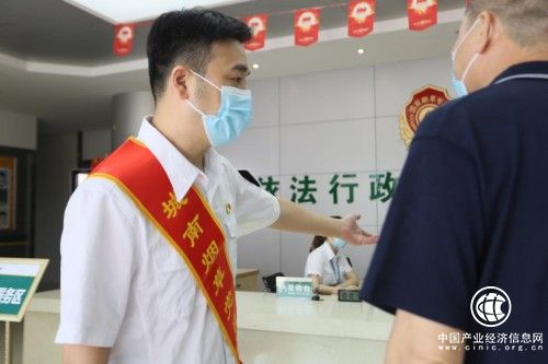 福建福州城南局：为民服务“有温度”