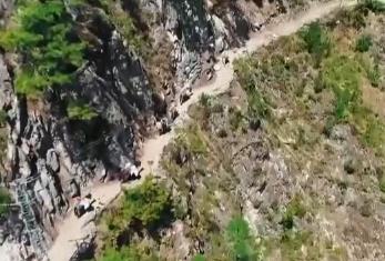 公路一通天地宽 一条路见证西藏墨脱的“焕新之旅”