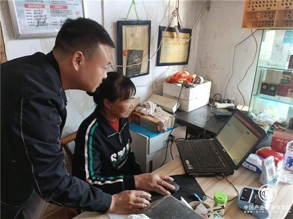 走好“三步棋”，赢得“客户心”