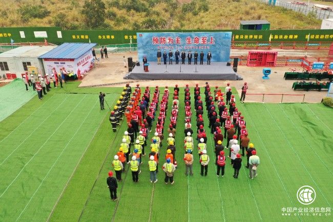 中建六局城建公司承办巴中市经开区2023年“119”消防宣传月活动