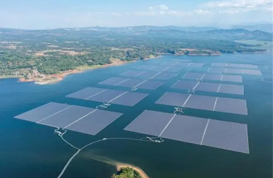 中企承建东南亚最大漂浮光伏项目在印尼并网发电
