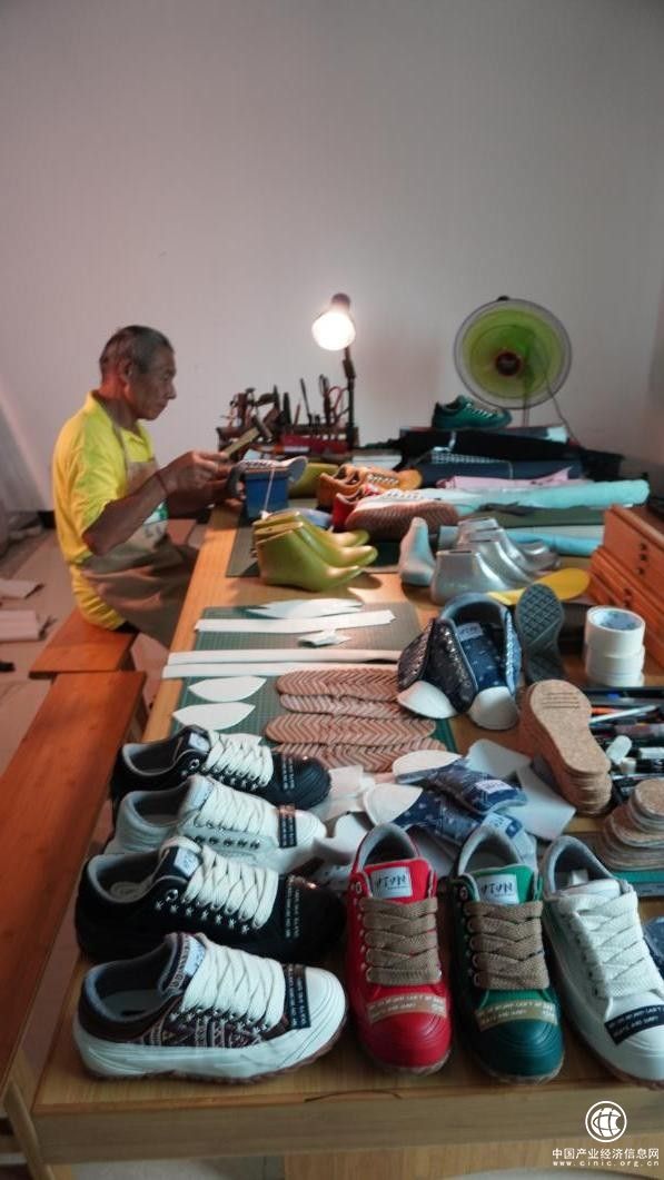 VTVN首战双十一用国潮手作品质向“新一代”Salute