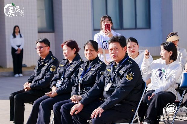 2_1600_3000_gif (16).jpg