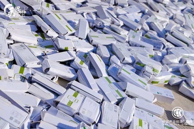 2_1600_3000_gif (22).jpg