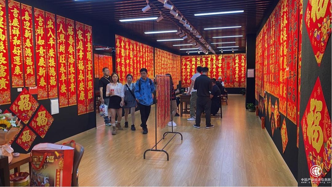 精准拿捏各地喜好，富年达的对联挑选秘籍你get到了吗？