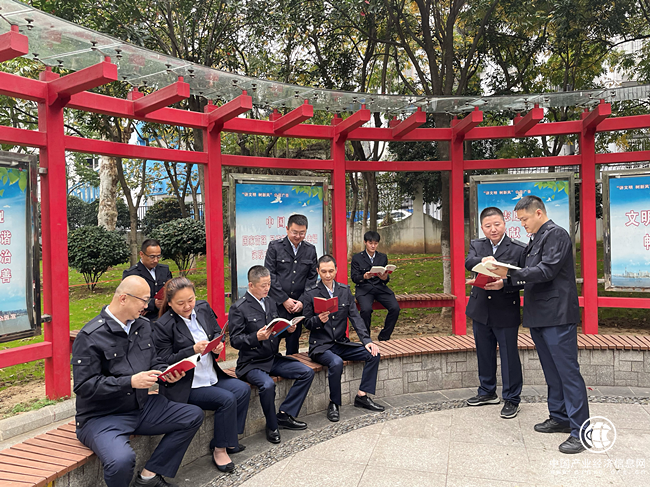 汉阳烟草：一片廉花向阳开  清风徐来铸铁军