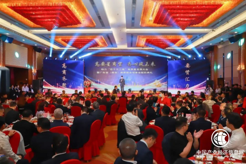 IPO上市关注丨新明珠荣获“2023年度纳税百强企业”