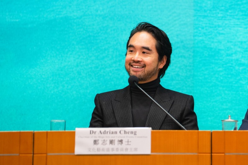 郑志刚成为香港文化盛事“掌门人”
