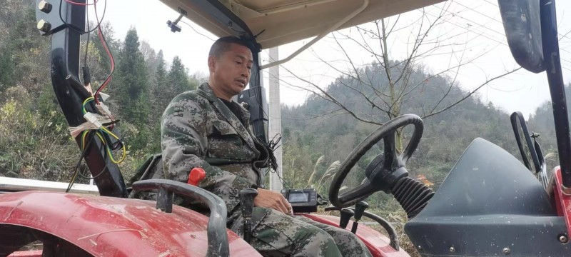 张家界永定区烤烟种植大户“满子”种烟记