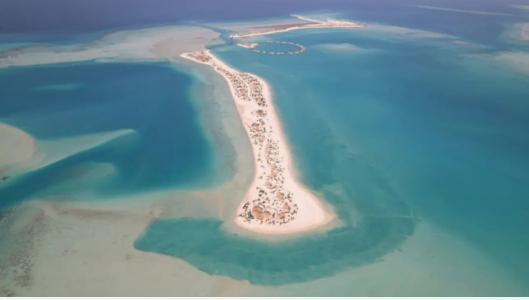 中交集团沙特红海开发项目乌玛哈9-4岛沙滩砂工程顺利完工